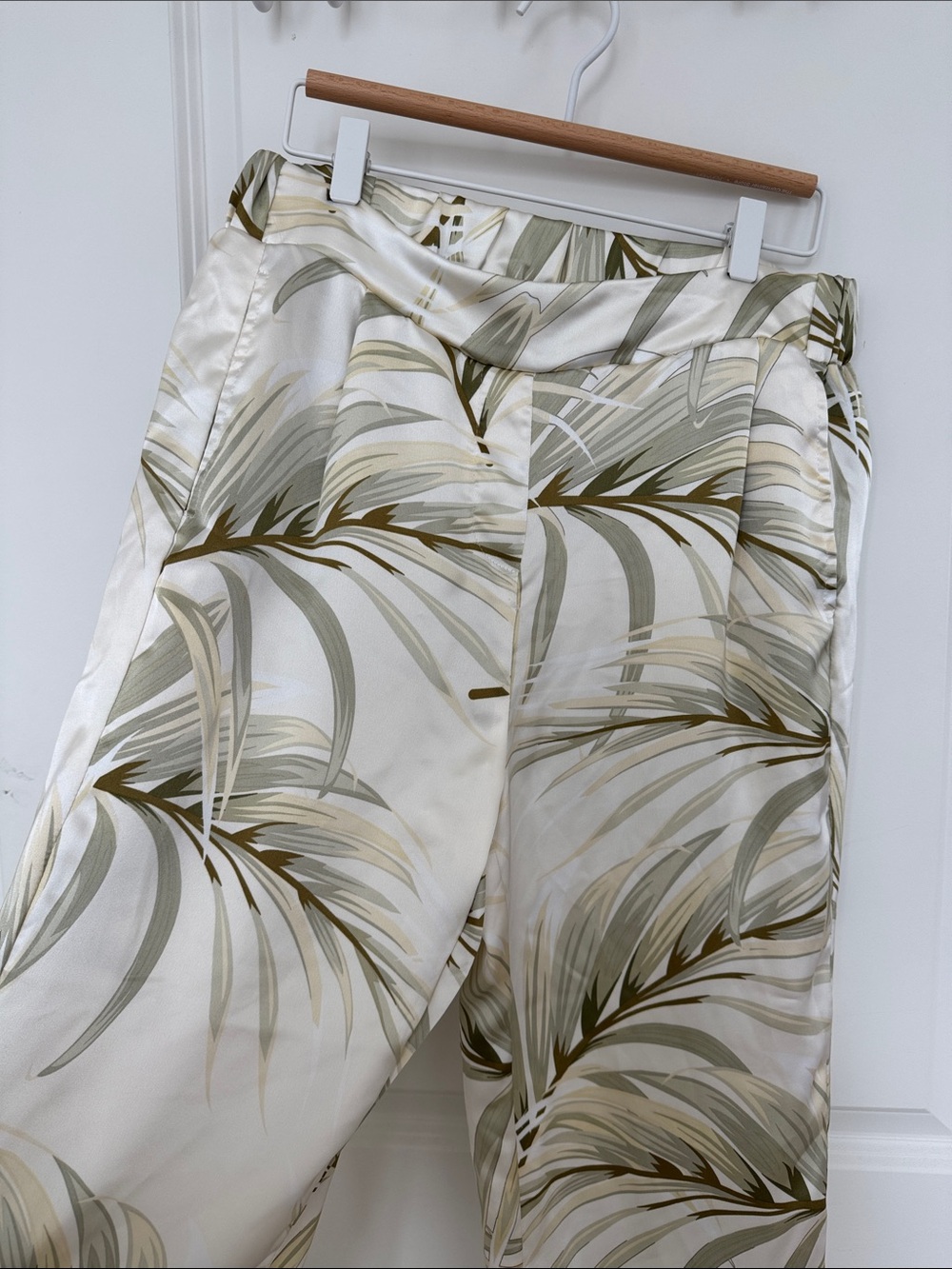 Rachel Zoe Pull On Pants • Size L